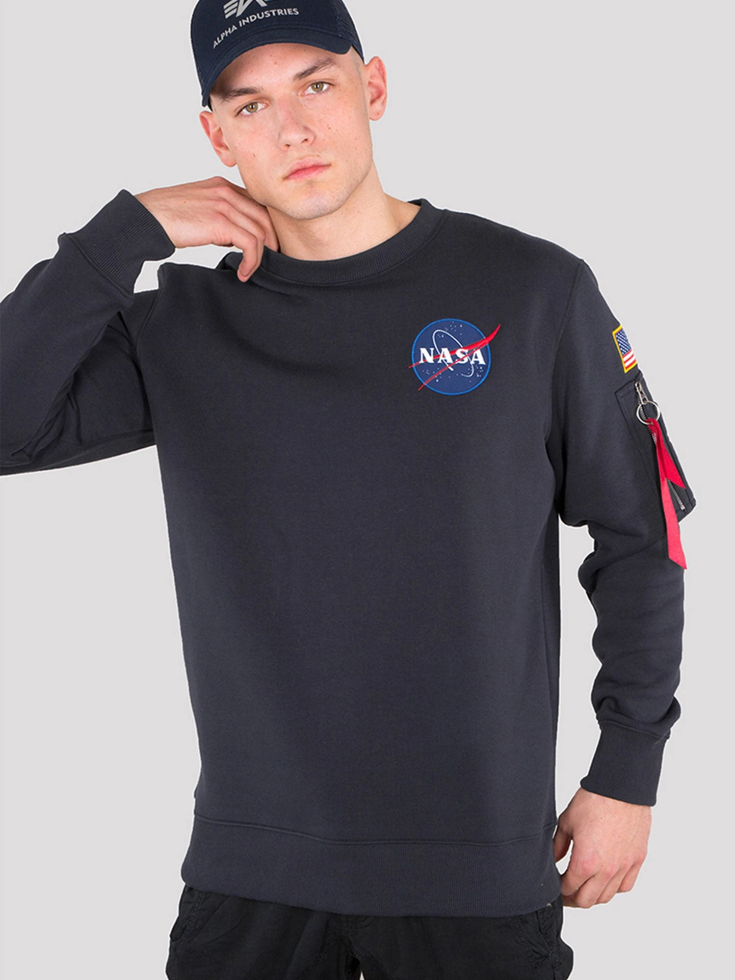 Alpha Industries Space Shuttle Sweater 1 Alpha Industries Space Shuttle Sweater