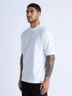 WHO WEARS THE T-SHIRT -Deals Simple Men Wear Store M650110 WHITE 2 3ce45f30 91e0 4dd5 bec9 7defcc5f5ace