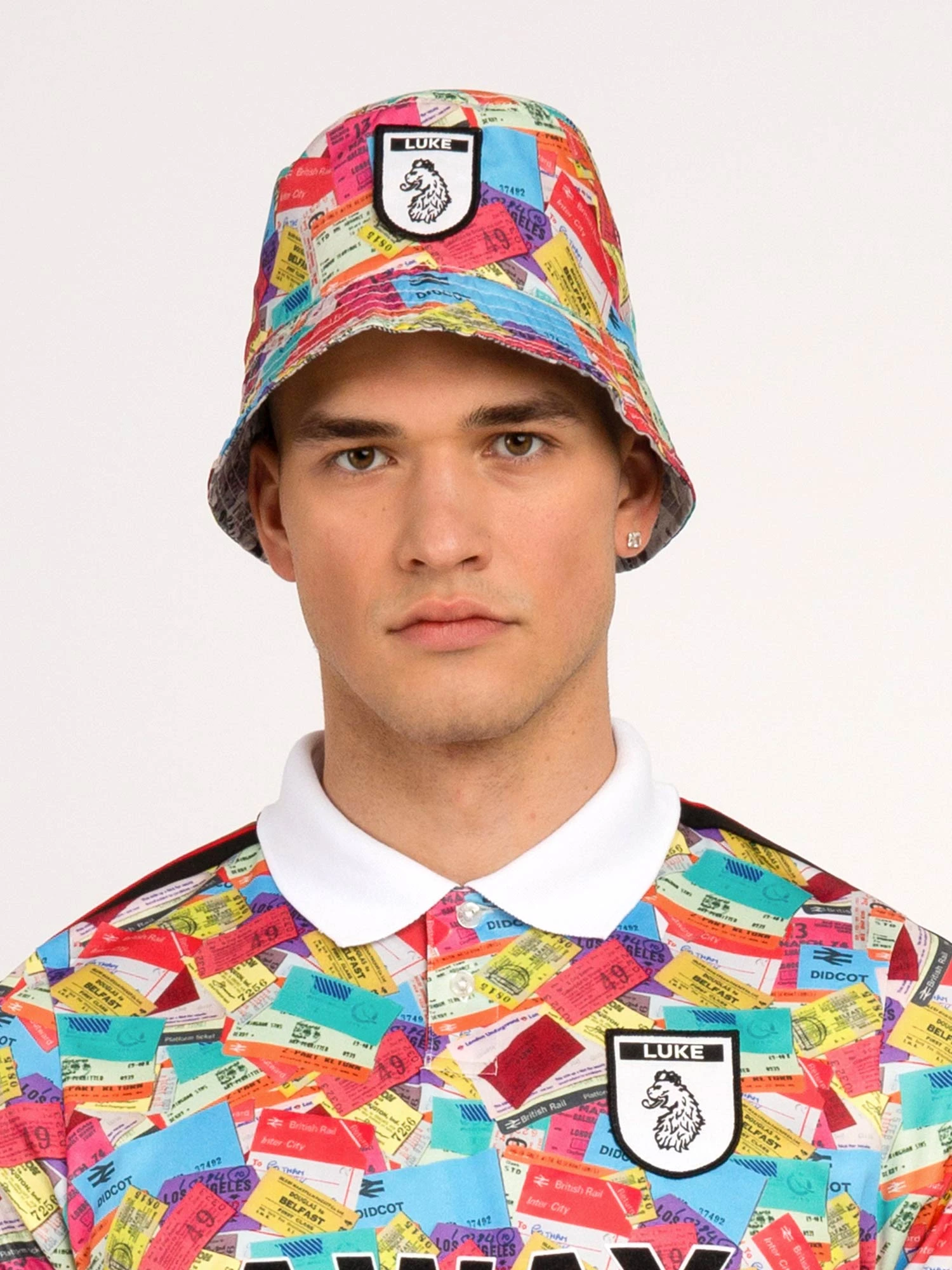 AWAY DAYS REVERSIBLE BUCKET HAT 1 AWAY DAYS REVERSIBLE BUCKET HAT